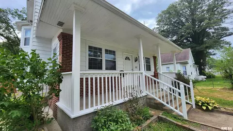 147 S Pullen Blvd, Centralia, IL 62801 photo 5