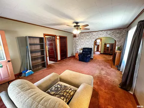 108 Park Ave, Flora, IL 62839 photo 7
