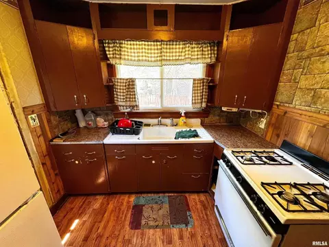 108 Park Ave, Flora, IL 62839 photo 19