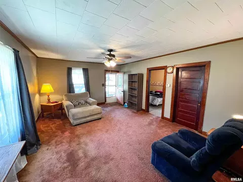 108 Park Ave, Flora, IL 62839 photo 9