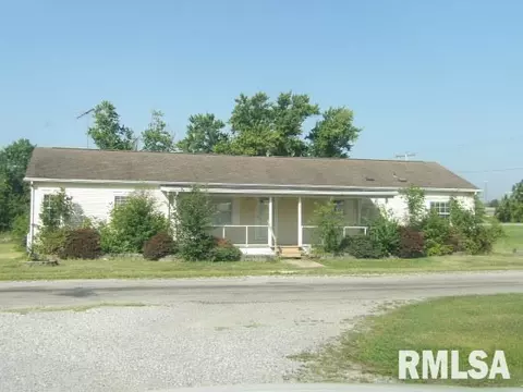 815 2nd St, Eldorado, IL 62930