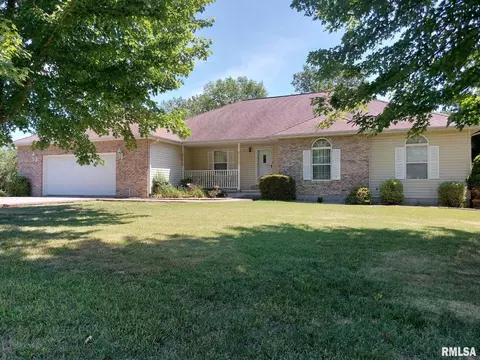 14322 N Manhattan Ln, Mount Vernon, IL 62864
