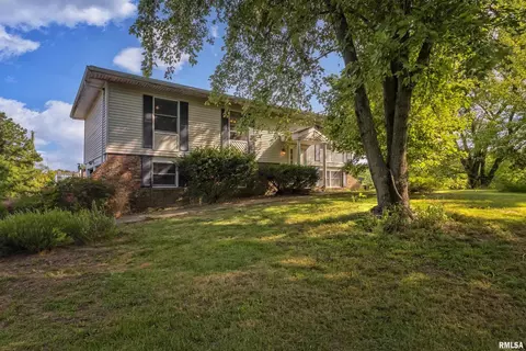 630 Duty Ln, Cobden, IL 62920