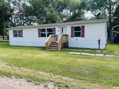54 Academy St, Eldorado, IL 62930