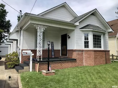 510 W Broadway Blvd, Johnston City, IL 62951