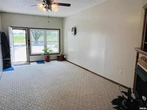 1045 Bourland Rd, Eldorado, IL 62930 photo 20