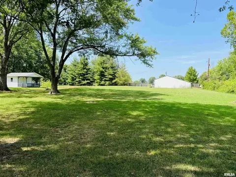 1045 Bourland Rd, Eldorado, IL 62930 photo 12