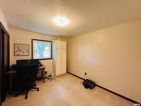 1045 Bourland Rd, Eldorado, IL 62930 photo 34