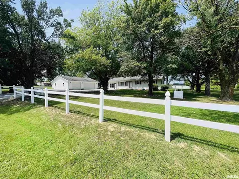 1045 Bourland Rd, Eldorado, IL 62930 photo 6