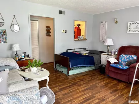 801 E Stotlar St #3, Herrin, IL 62948 photo 15