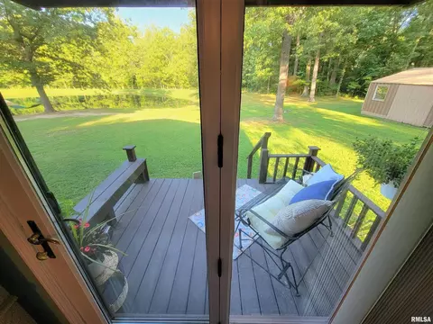 96 Forest Dr, Flora, IL 62839 photo 54