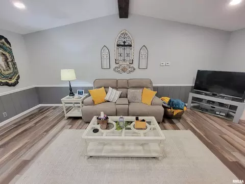 96 Forest Dr, Flora, IL 62839 photo 34