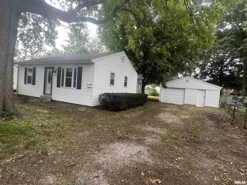 71 Lilac Ln, Springfield, IL 62702