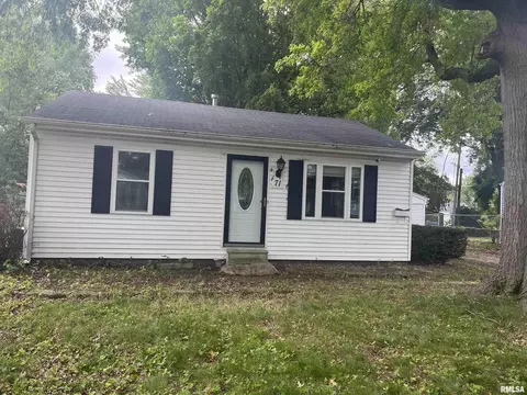 71 Lilac Ln, Springfield, IL 62702 photo 2