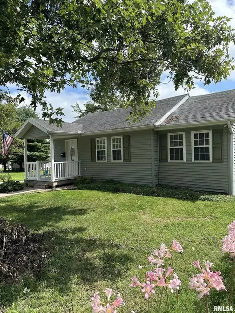 100 Grand Ave, Anna, IL 62906