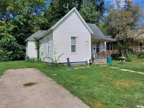 415 S 18th St, Mount Vernon, IL 62864