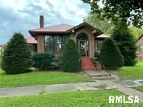 2908 Magnolia Dr, Cairo, IL 62914
