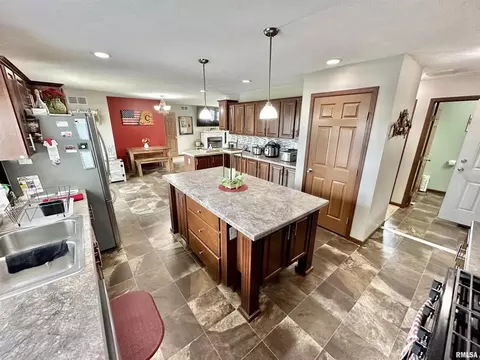 1719 N State Rd, Flora, IL 62839 photo 16