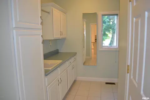 25 Clearlake Dr, Centralia, IL 62801 photo 29