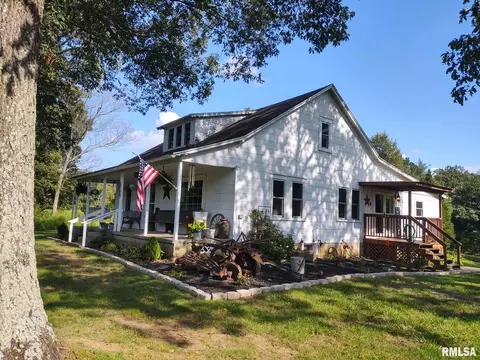 5704 Marion Rd, Metropolis, IL 62960