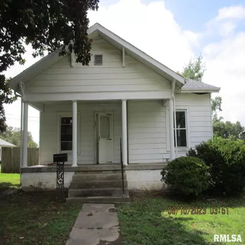 801 Madison St, Eldorado, IL 62930