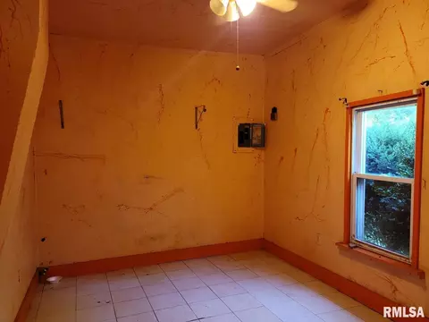 131 Suite Ave, Buncombe, IL 62912 photo 6