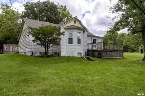 212 Depot St, Enfield, IL 62835