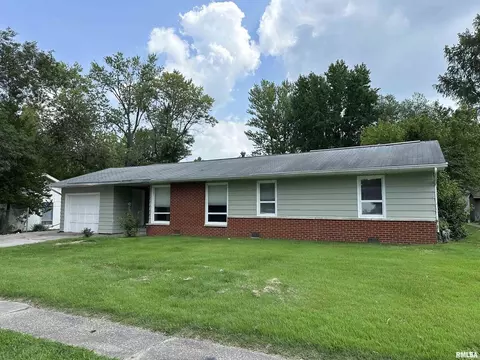203 S Glenview Dr, Carbondale, IL 62901