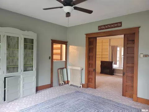 627 E Broadway Ave, Centralia, IL 62801 photo 18