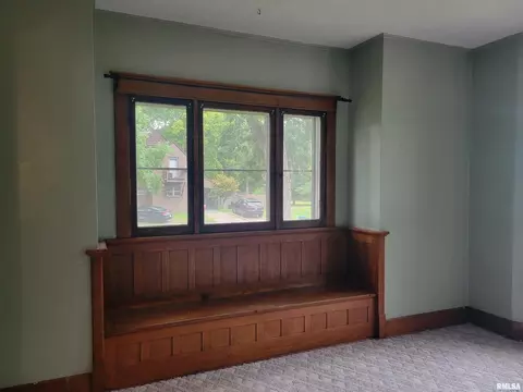 627 E Broadway Ave, Centralia, IL 62801 photo 16