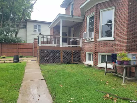 627 E Broadway Ave, Centralia, IL 62801 photo 66