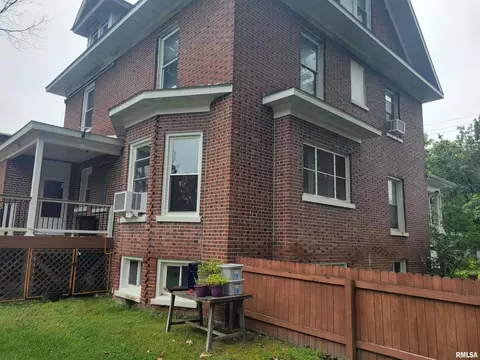 627 E Broadway Ave, Centralia, IL 62801 photo 64