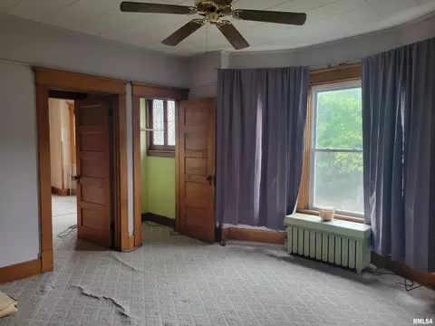 627 E Broadway Ave, Centralia, IL 62801 photo 35
