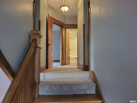 627 E Broadway Ave, Centralia, IL 62801 photo 20