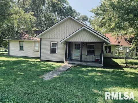 117 S 6th St, De Soto, IL 62924