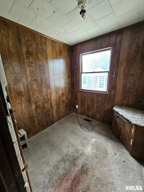 314 S Perrine St, Centralia, IL 62801 photo 7