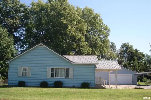 16772 Brussells St, West Frankfort, IL 62896