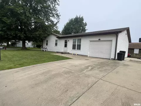 122 Lamar St, Salem, IL 62881 photo 16