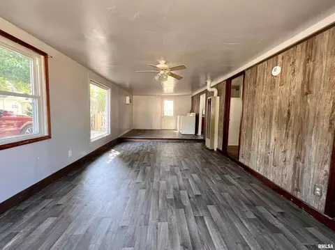 426 Walnut St, Murphysboro, IL 62966 photo 6