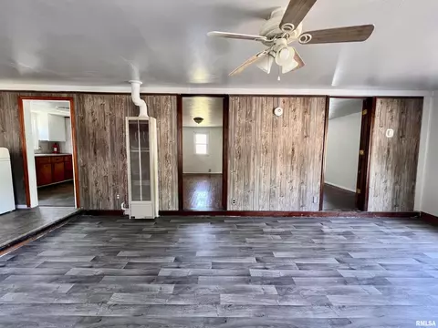 426 Walnut St, Murphysboro, IL 62966 photo 5
