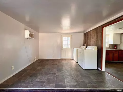 426 Walnut St, Murphysboro, IL 62966 photo 16