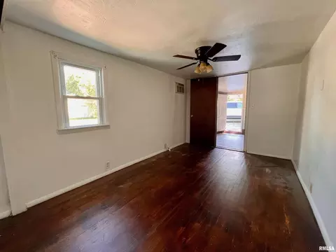 426 Walnut St, Murphysboro, IL 62966 photo 14