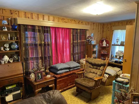 1105 E Reeves St, Marion, IL 62959 photo 14