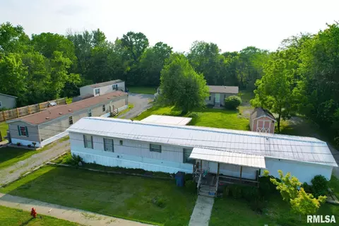1308 N Van Buren Street Unit 1308a 1308b And 13 St UNIT 1308A, 1308B AND 13, Marion, IL 62959
