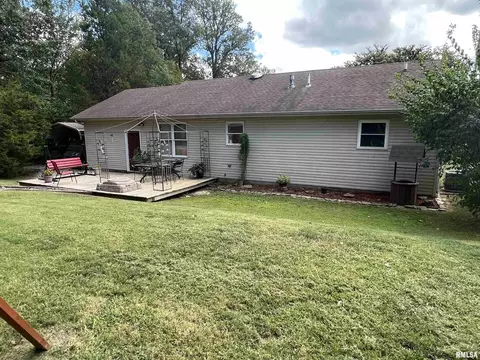 1612 Jasper St, Eldorado, IL 62930 photo 4