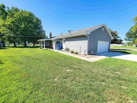 4 Sunset Dr, Flora, IL 62839 photo 3