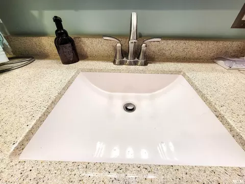 4 Sunset Dr, Flora, IL 62839 photo 31