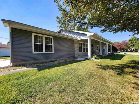 4 Sunset Dr, Flora, IL 62839 photo 4