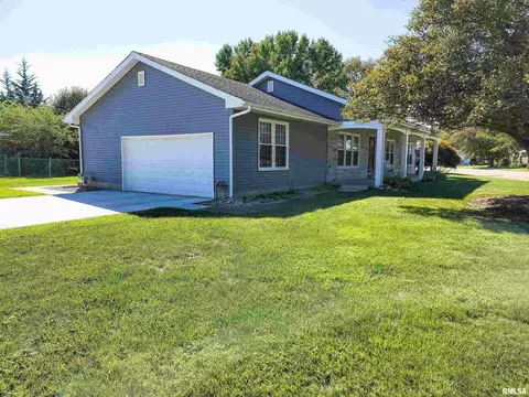 4 Sunset Dr, Flora, IL 62839 photo 2