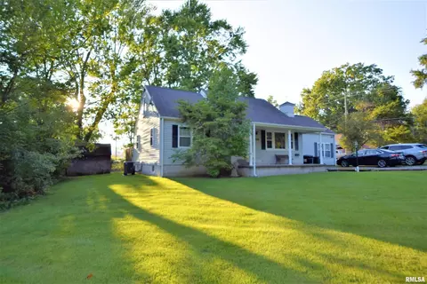 400 Bainbridge Rd, Marion, IL 62959